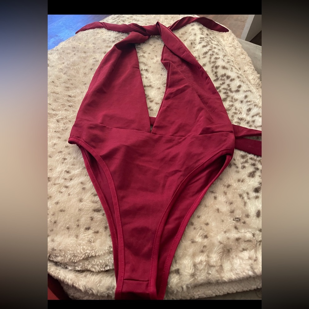 Bathing suit